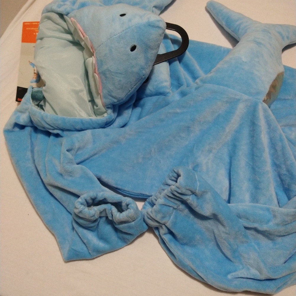 Last One**HYDE & EEK Baby Blue Shark Halloween Costume - Picture 2 of 16